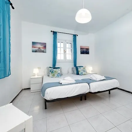 Casa Atassara A 500m De La Playa Wifi Con Fibra Puerto del Carmen (Lanzarote)